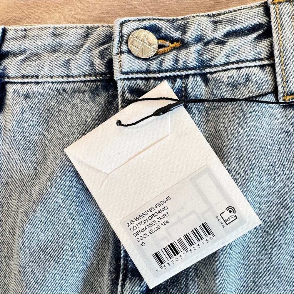 TOTEME Organic Cotton Denim Midi Skirt in Cool Blue, Size 40 / US 10 (L), NWT - Picture 9 of 13